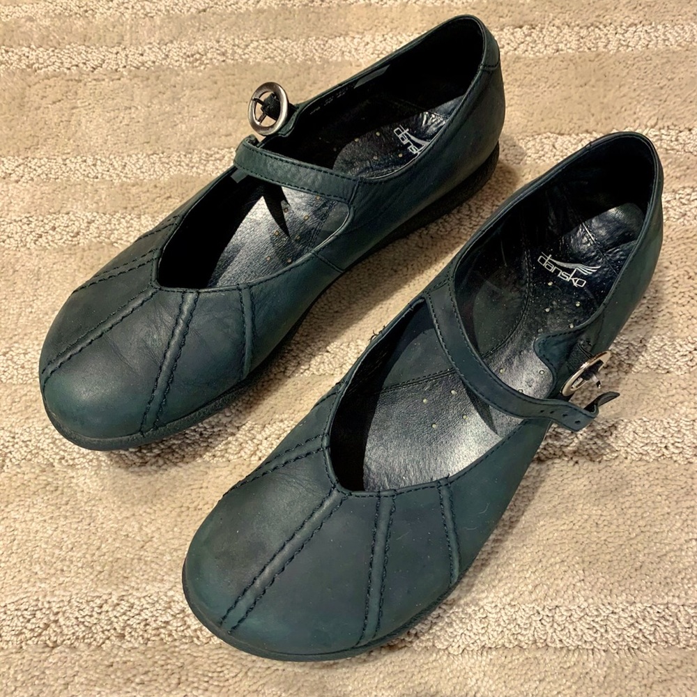 EUC Black Dansko Giselle Mary Janes